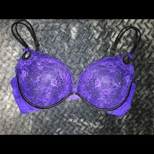 SOLD‼️😘38D Victoria’s Secret bra purple